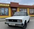 Белый ВАЗ 2105, объемом двигателя 1.2 л и пробегом 77 тыс. км за 561 $, фото 1 на Automoto.ua