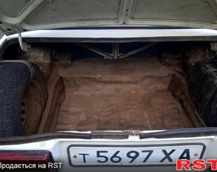 Белый ВАЗ 2105, объемом двигателя 1.5 л и пробегом 0 тыс. км за 750 $, фото 8 на Automoto.ua