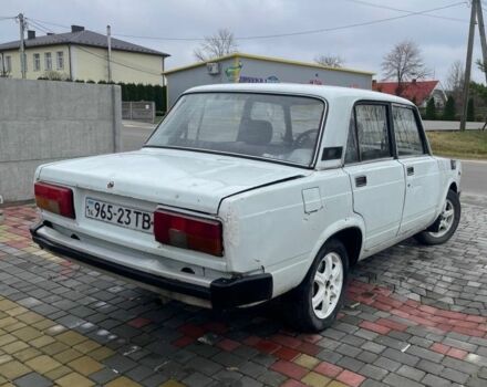 Білий ВАЗ 2105, об'ємом двигуна 1.5 л та пробігом 100 тис. км за 399 $, фото 2 на Automoto.ua