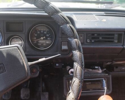 Белый ВАЗ 2105, объемом двигателя 1.3 л и пробегом 300 тыс. км за 480 $, фото 1 на Automoto.ua