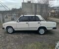 Белый ВАЗ 2105, объемом двигателя 1.5 л и пробегом 70 тыс. км за 850 $, фото 1 на Automoto.ua