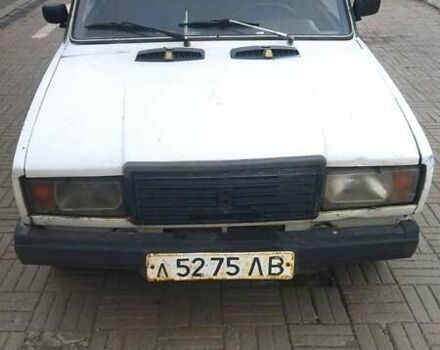 Белый ВАЗ 2105, объемом двигателя 1.3 л и пробегом 99 тыс. км за 555 $, фото 4 на Automoto.ua