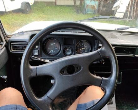 ВАЗ 2105 1989 в Буче на Automoto.ua Белый ВАЗ 2105, объемом двигателя 1.3 л и пробегом 20 тыс. км за 1000 $, фото 7 на Automoto.ua