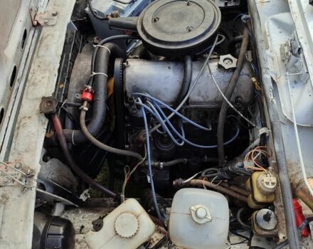 ВАЗ 2105 1989 в Буче на Automoto.ua Белый ВАЗ 2105, объемом двигателя 1.3 л и пробегом 20 тыс. км за 1000 $, фото 4 на Automoto.ua