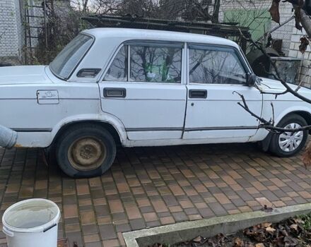Белый ВАЗ 2105, объемом двигателя 1.3 л и пробегом 3 тыс. км за 945 $, фото 2 на Automoto.ua