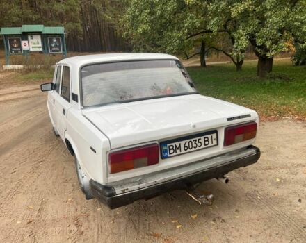 ВАЗ 2105 1989 в Сумах на Automoto.ua Белый ВАЗ 2105, объемом двигателя 0 л и пробегом 20 тыс. км за 725 $, фото 1 на Automoto.ua