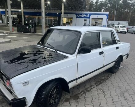 Белый ВАЗ 2105, объемом двигателя 2.5 л и пробегом 3 тыс. км за 477 $, фото 2 на Automoto.ua