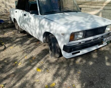 Белый ВАЗ 2105, объемом двигателя 1.3 л и пробегом 33 тыс. км за 383 $, фото 1 на Automoto.ua