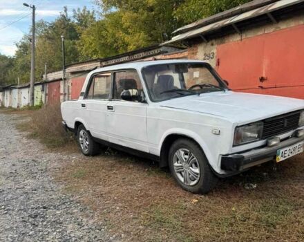 Білий ВАЗ 2105, об'ємом двигуна 1.5 л та пробігом 200 тис. км за 350 $, фото 6 на Automoto.ua