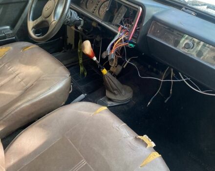 Белый ВАЗ 2105, объемом двигателя 1.3 л и пробегом 33 тыс. км за 383 $, фото 6 на Automoto.ua