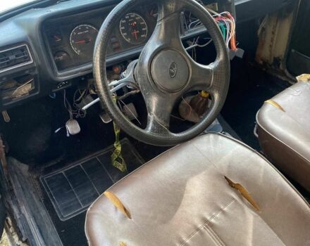 Белый ВАЗ 2105, объемом двигателя 1.3 л и пробегом 33 тыс. км за 383 $, фото 3 на Automoto.ua