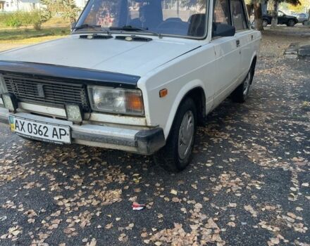 Белый ВАЗ 2105, объемом двигателя 1.5 л и пробегом 158 тыс. км за 523 $, фото 2 на Automoto.ua