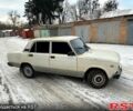 Білий ВАЗ 2105, об'ємом двигуна 1.5 л та пробігом 300 тис. км за 750 $, фото 1 на Automoto.ua