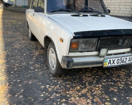 Белый ВАЗ 2105, объемом двигателя 1.5 л и пробегом 158 тыс. км за 523 $, фото 3 на Automoto.ua