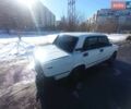 Белый ВАЗ 2105, объемом двигателя 1.5 л и пробегом 250 тыс. км за 557 $, фото 3 на Automoto.ua