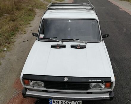 ВАЗ 2105 1989 в Малине на Automoto.ua Белый ВАЗ 2105, объемом двигателя 1.3 л и пробегом 50 тыс. км за 888 $, фото 2 на Automoto.ua