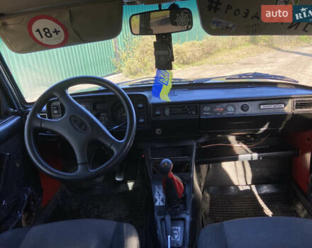 Белый ВАЗ 2105, объемом двигателя 1.5 л и пробегом 300 тыс. км за 490 $, фото 4 на Automoto.ua