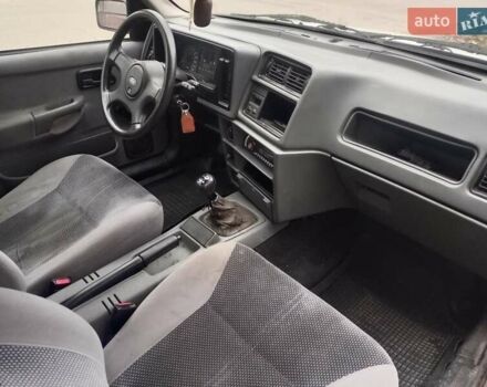 Белый ВАЗ 2105, объемом двигателя 2 л и пробегом 60 тыс. км за 1350 $, фото 13 на Automoto.ua