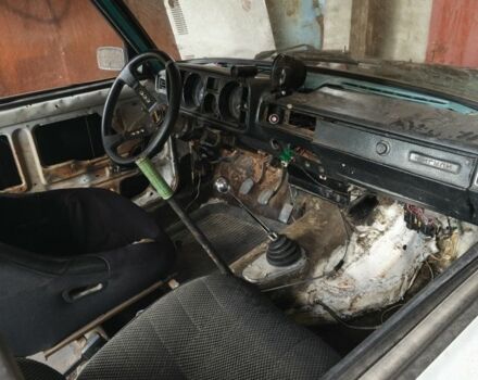 Белый ВАЗ 2105, объемом двигателя 0 л и пробегом 200 тыс. км за 1300 $, фото 7 на Automoto.ua