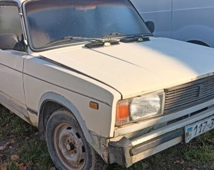 Белый ВАЗ 2105, объемом двигателя 0 л и пробегом 2 тыс. км за 350 $, фото 3 на Automoto.ua