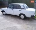 Белый ВАЗ 2105, объемом двигателя 1.3 л и пробегом 250 тыс. км за 699 $, фото 1 на Automoto.ua