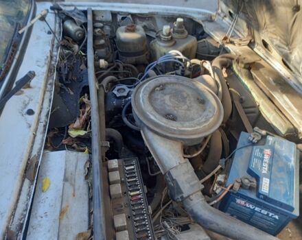 ВАЗ 2105 1990 в Голованевске на Automoto.ua Белый ВАЗ 2105, объемом двигателя 0 л и пробегом 40 тыс. км за 407 $, фото 5 на Automoto.ua