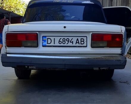 Білий ВАЗ 2105, об'ємом двигуна 1.5 л та пробігом 0 тис. км за 650 $, фото 4 на Automoto.ua