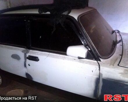 Білий ВАЗ 2105, об'ємом двигуна 1.5 л та пробігом 99 тис. км за 400 $, фото 5 на Automoto.ua