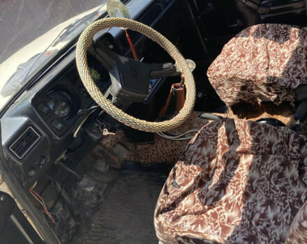 Белый ВАЗ 2105, объемом двигателя 1.3 л и пробегом 160 тыс. км за 1100 $, фото 12 на Automoto.ua