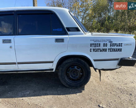 Белый ВАЗ 2105, объемом двигателя 1.5 л и пробегом 300 тыс. км за 490 $, фото 15 на Automoto.ua