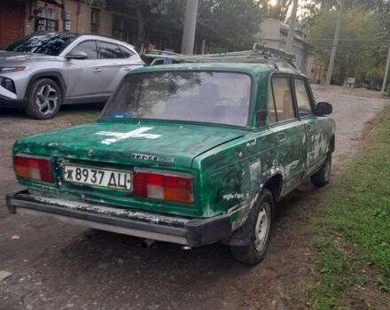 Белый ВАЗ 2105, объемом двигателя 1.3 л и пробегом 15 тыс. км за 304 $, фото 4 на Automoto.ua