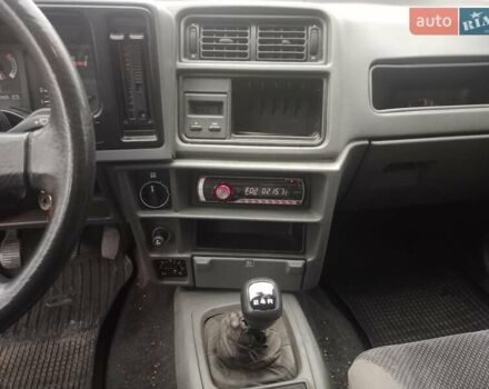 Белый ВАЗ 2105, объемом двигателя 2 л и пробегом 60 тыс. км за 1350 $, фото 16 на Automoto.ua