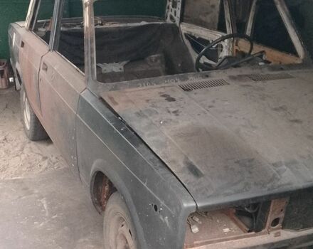 Белый ВАЗ 2105, объемом двигателя 1 л и пробегом 1000 тыс. км за 405 $, фото 2 на Automoto.ua