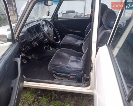 Білий ВАЗ 2105, об'ємом двигуна 0 л та пробігом 190 тис. км за 850 $, фото 4 на Automoto.ua