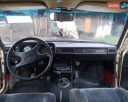 Білий ВАЗ 2105, об'ємом двигуна 0 л та пробігом 190 тис. км за 850 $, фото 3 на Automoto.ua
