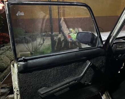 Белый ВАЗ 2105, объемом двигателя 2 л и пробегом 100 тыс. км за 332 $, фото 7 на Automoto.ua