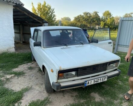 Білий ВАЗ 2105, об'ємом двигуна 1.5 л та пробігом 100 тис. км за 279 $, фото 1 на Automoto.ua