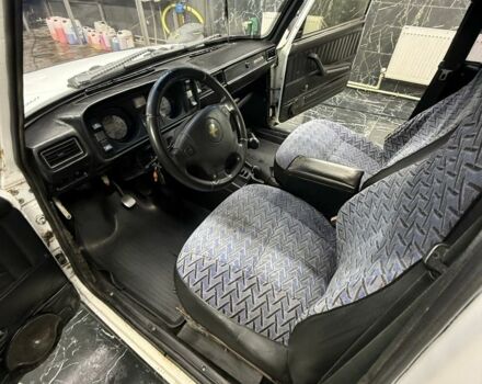 ВАЗ 2105 1990 в Соленом на Automoto.ua Белый ВАЗ 2105, объемом двигателя 1.5 л и пробегом 250 тыс. км за 1021 $, фото 1 на Automoto.ua