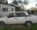 Белый ВАЗ 2105, объемом двигателя 1.5 л и пробегом 129 тыс. км за 355 $, фото 3 на Automoto.ua