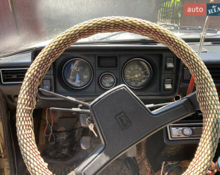 Белый ВАЗ 2105, объемом двигателя 1.3 л и пробегом 160 тыс. км за 1100 $, фото 9 на Automoto.ua