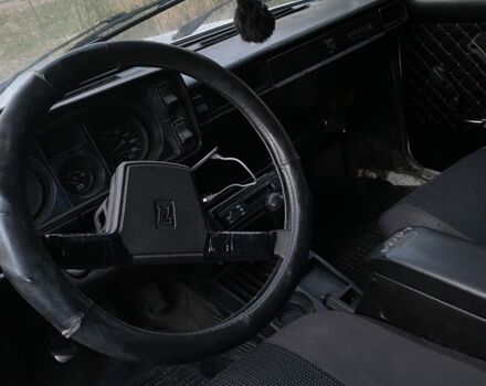 Белый ВАЗ 2105, объемом двигателя 1.5 л и пробегом 200 тыс. км за 532 $, фото 7 на Automoto.ua