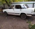 Белый ВАЗ 2105, объемом двигателя 1.3 л и пробегом 999 тыс. км за 596 $, фото 3 на Automoto.ua