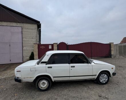 Белый ВАЗ 2105, объемом двигателя 1.3 л и пробегом 55 тыс. км за 500 $, фото 2 на Automoto.ua
