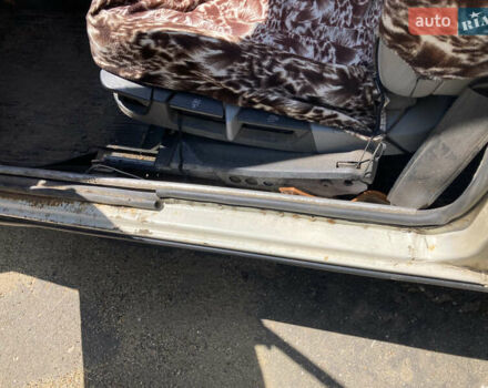 Белый ВАЗ 2105, объемом двигателя 1.3 л и пробегом 160 тыс. км за 1100 $, фото 16 на Automoto.ua