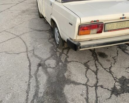 Белый ВАЗ 2105, объемом двигателя 1.3 л и пробегом 3 тыс. км за 594 $, фото 4 на Automoto.ua