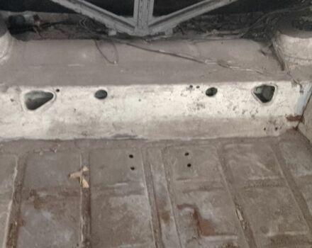 Белый ВАЗ 2105, объемом двигателя 1 л и пробегом 1000 тыс. км за 405 $, фото 6 на Automoto.ua