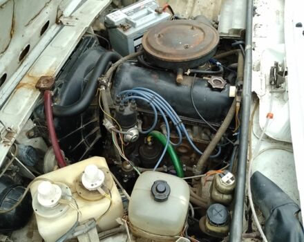 Білий ВАЗ 2105, об'ємом двигуна 1.2 л та пробігом 98 тис. км за 850 $, фото 4 на Automoto.ua