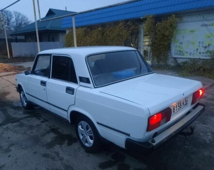 Белый ВАЗ 2105, объемом двигателя 1.5 л и пробегом 200 тыс. км за 750 $, фото 2 на Automoto.ua