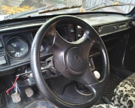 Белый ВАЗ 2105, объемом двигателя 1.3 л и пробегом 999 тыс. км за 596 $, фото 5 на Automoto.ua