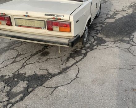 Белый ВАЗ 2105, объемом двигателя 1.3 л и пробегом 3 тыс. км за 594 $, фото 3 на Automoto.ua